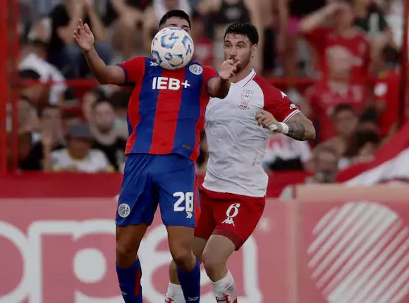 Clásico ante Huracán.